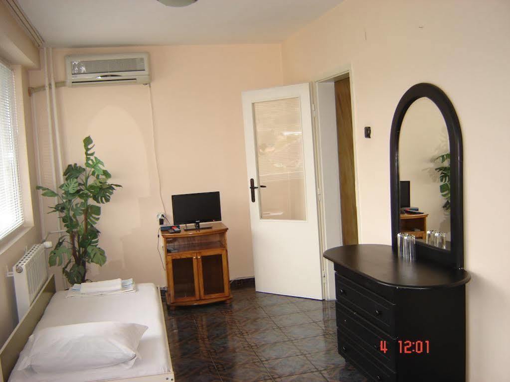 Kanclera Hotel Kaspichan Zewnętrze zdjęcie